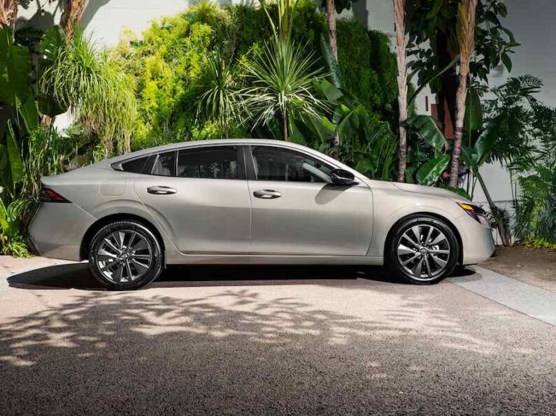 Nissan Sentra SV 2027: reseña, precio y consumo